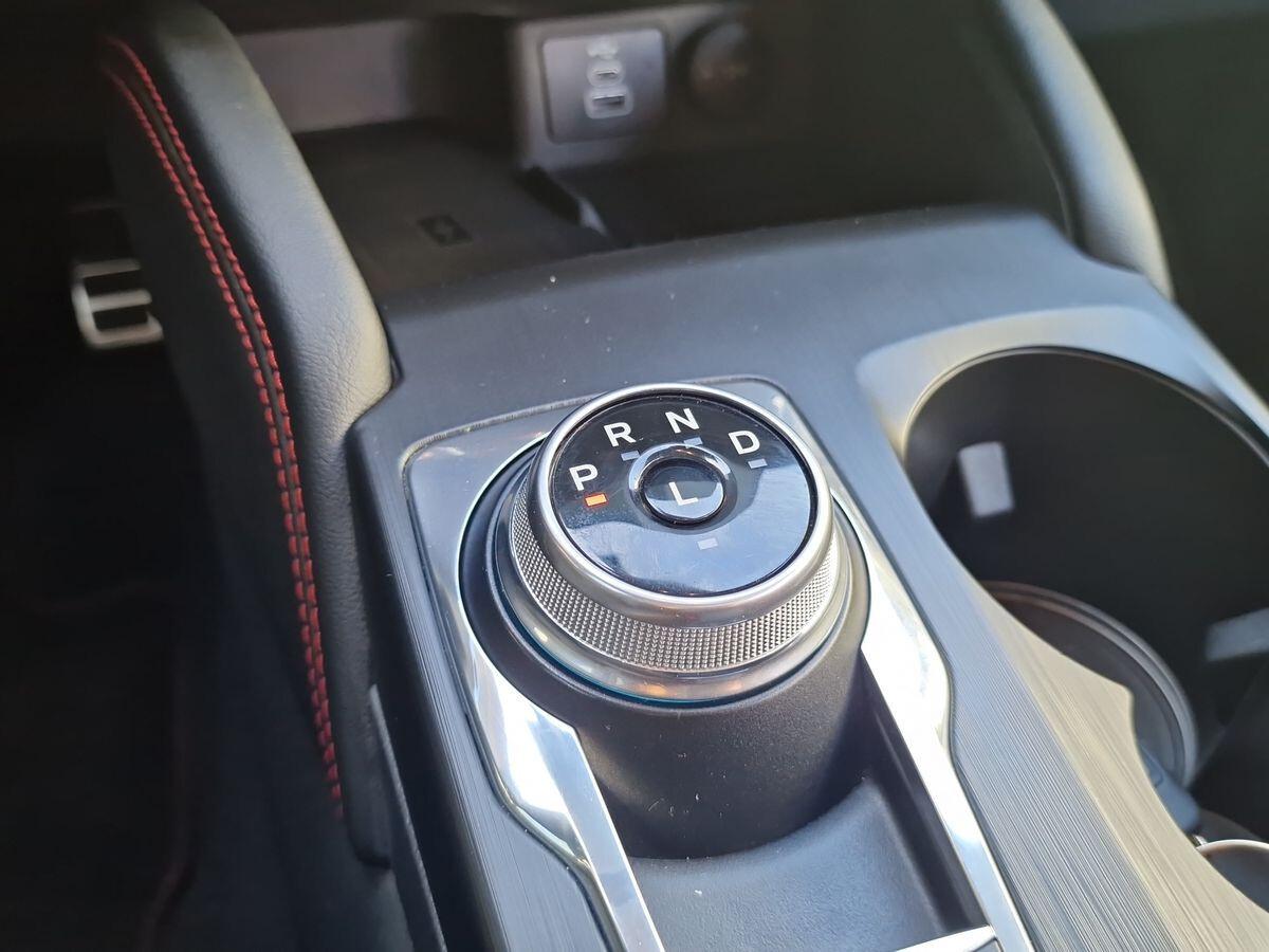 FORD KUGA 2.5 PLUG-IN HYBRID 2WD AUTOMATICA ST-LINE