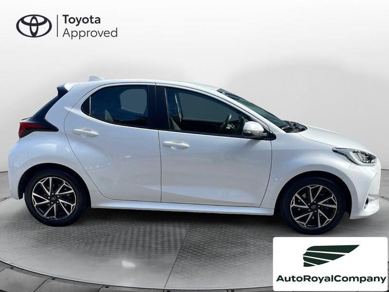 Toyota Yaris Hybrid Trend MY22 IVA ESPOSTA