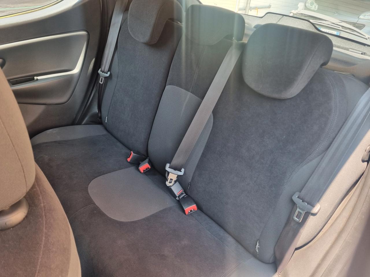 Lancia Ypsilon 1.2 69 CV 5 porte S&S Platinum unica proprietaria