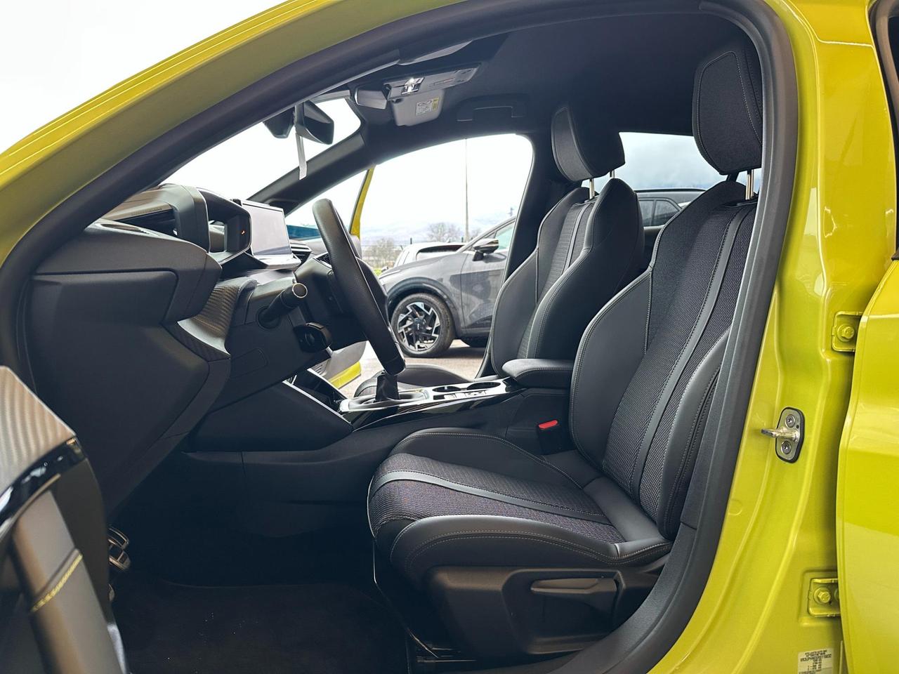 Peugeot 208 1.2 puretech GT s&s 100cv