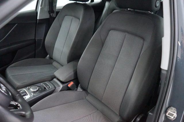 AUDI Q2 30 TDI S tronic Business