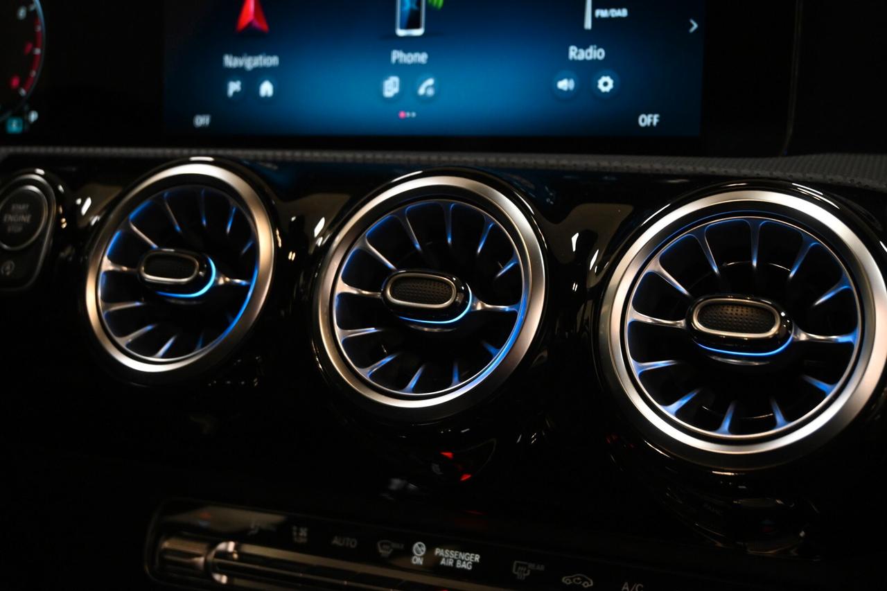 MERCEDES Classe A (V177) A 180 Automatic AM...