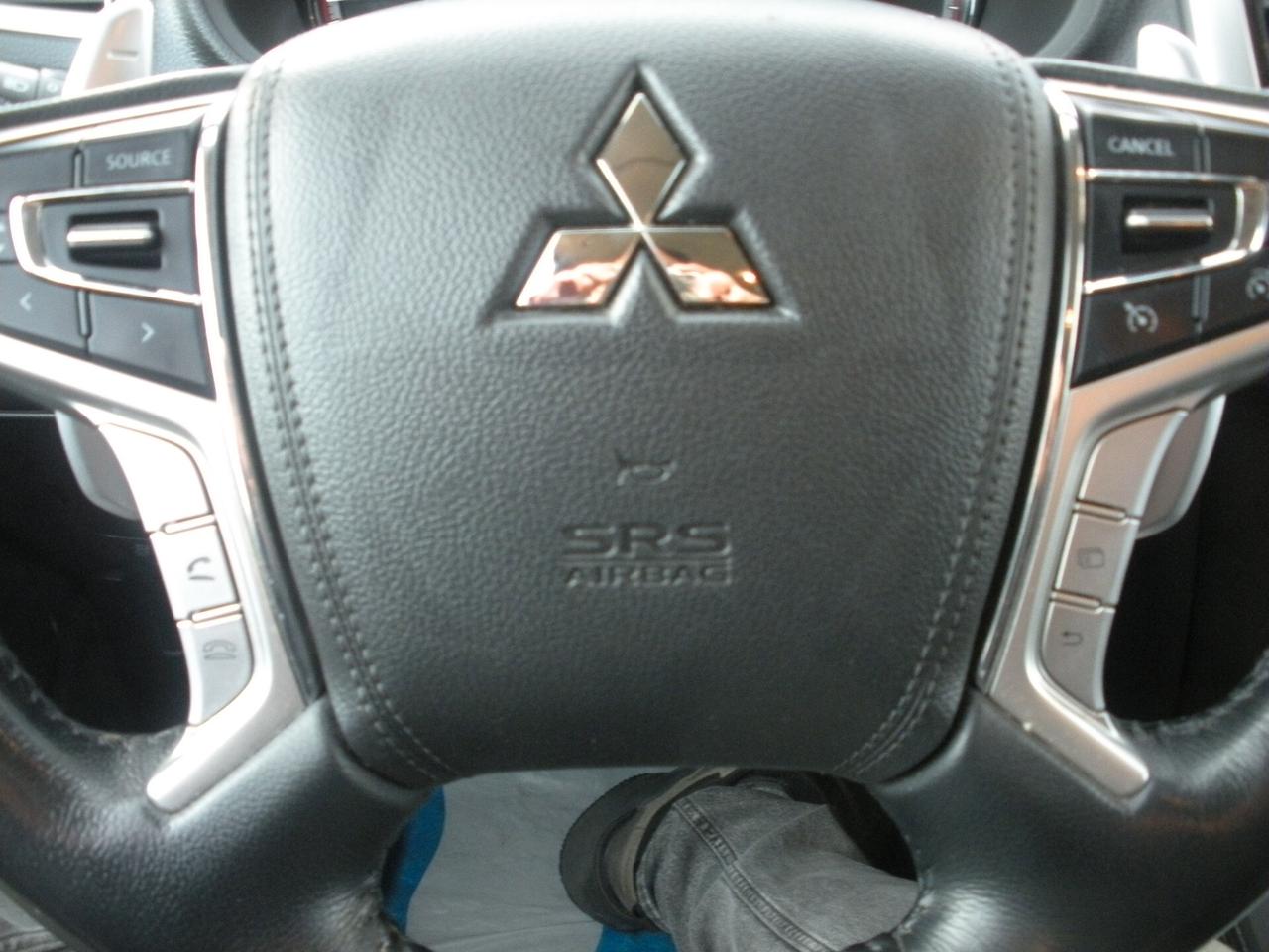 Mitsubishi L200 2.3 D Double Cab 4x4 Super Select Diamond aut.