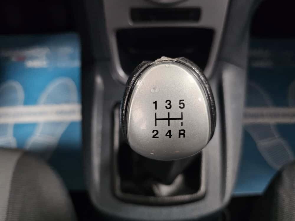 Ford Fiesta 1.2 82 CV 5 porte Titanium - NeoPatentati