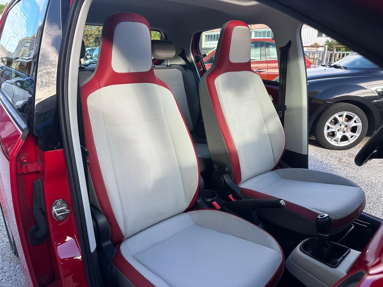 Volkswagen up! 1.0 5p. eco high BlueMotion Technology