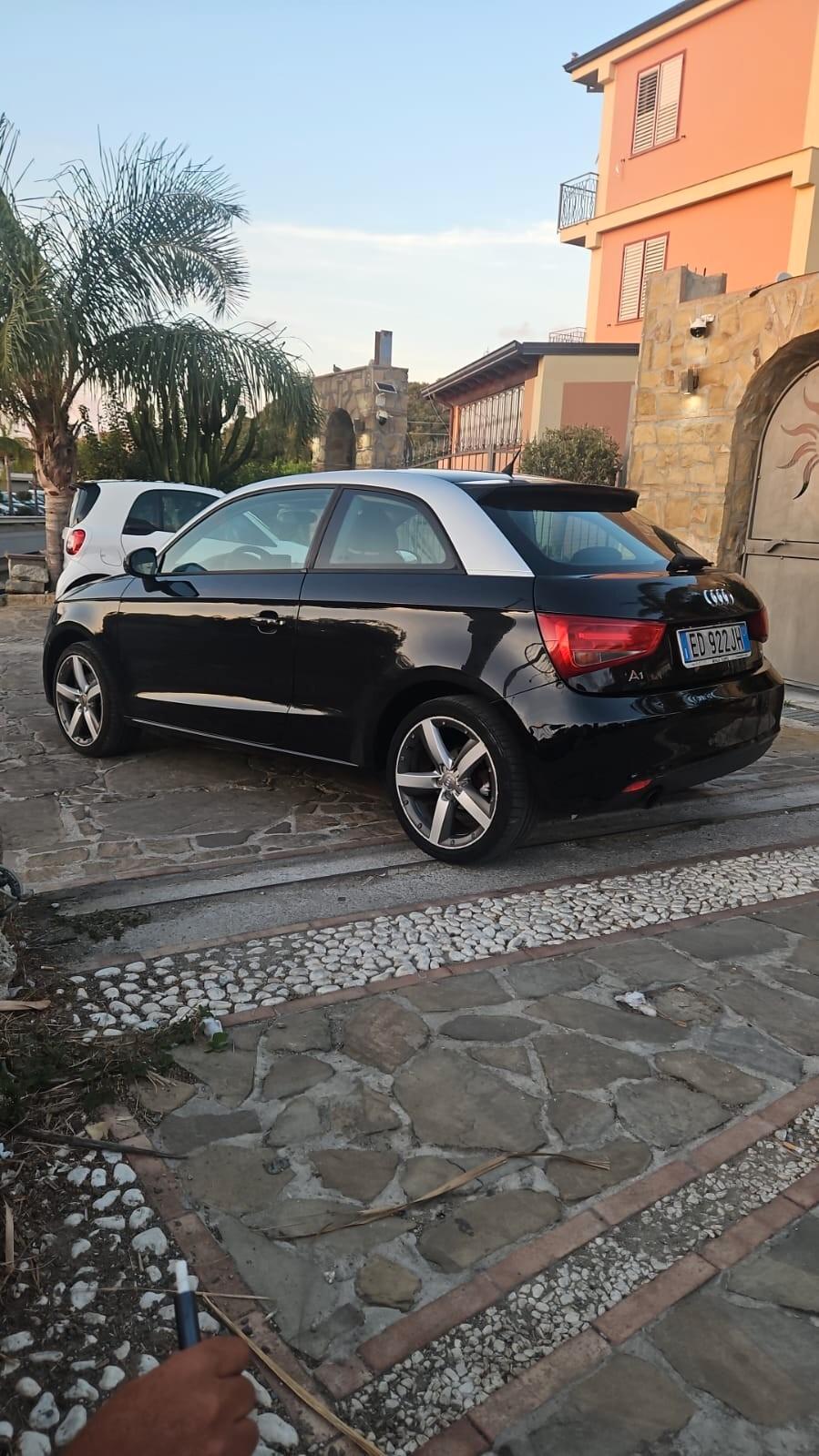 Audi A1 1.6 TDI 105 CV Attraction