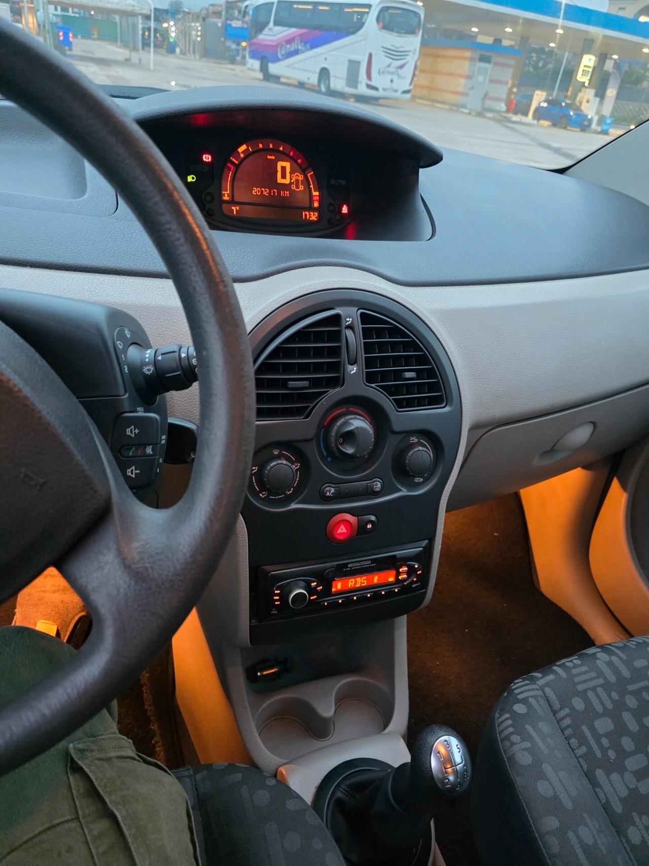 Renault Modus 1.5 dCi 70CV Luxe Privilège