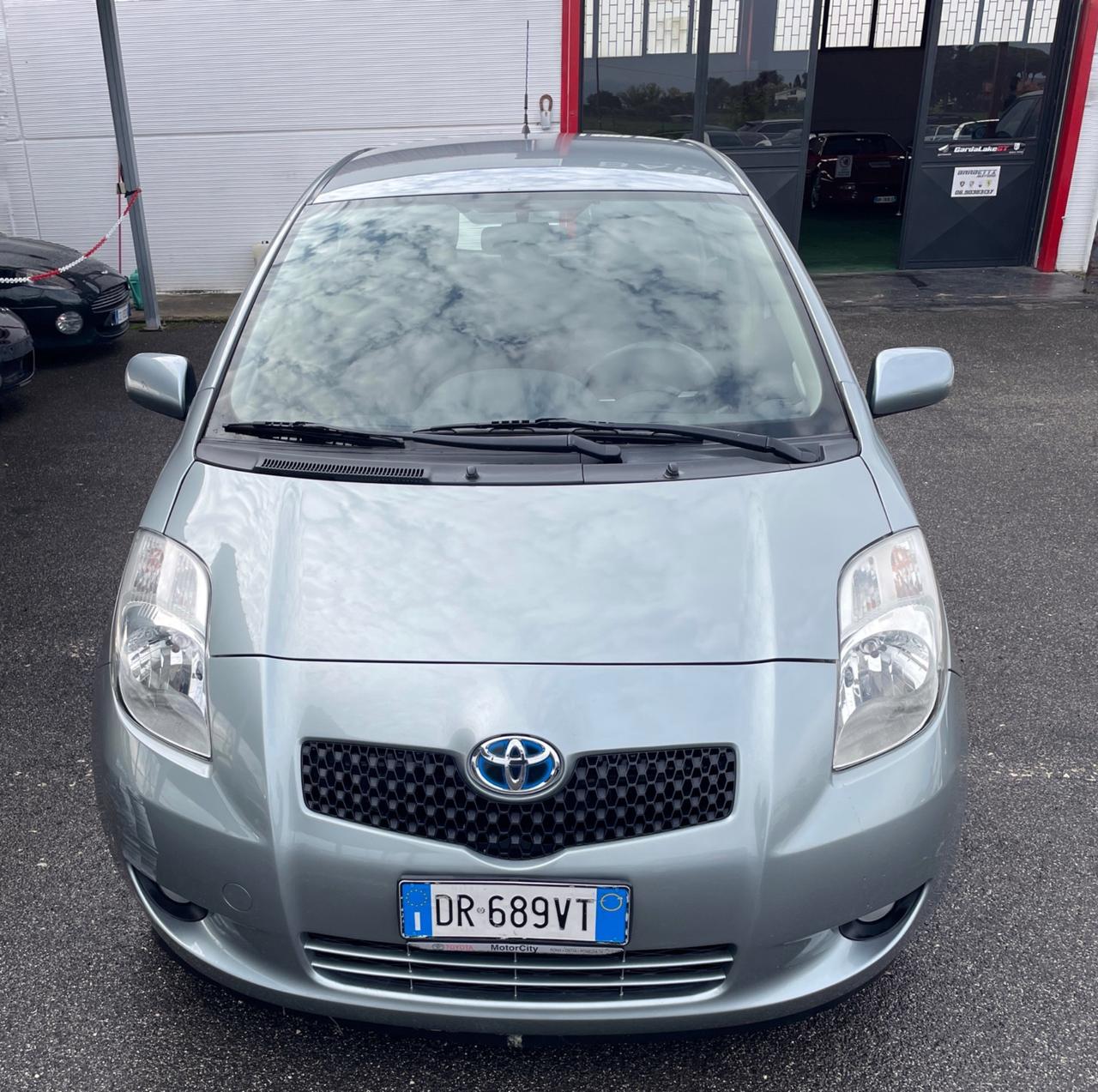 Toyota Yaris 1.3 - OK NEOPATENTATI