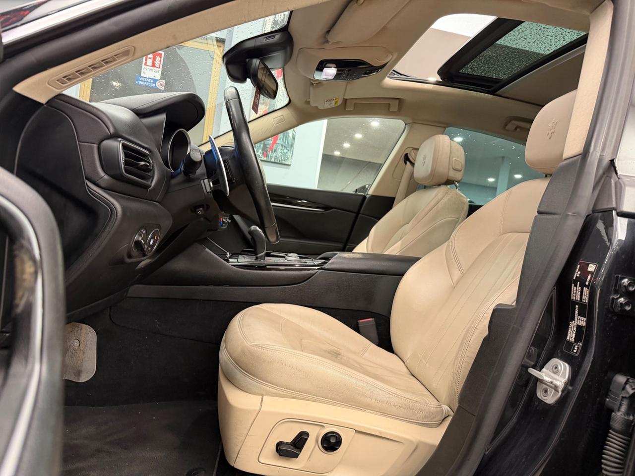 Levante V6 Diesel AWD