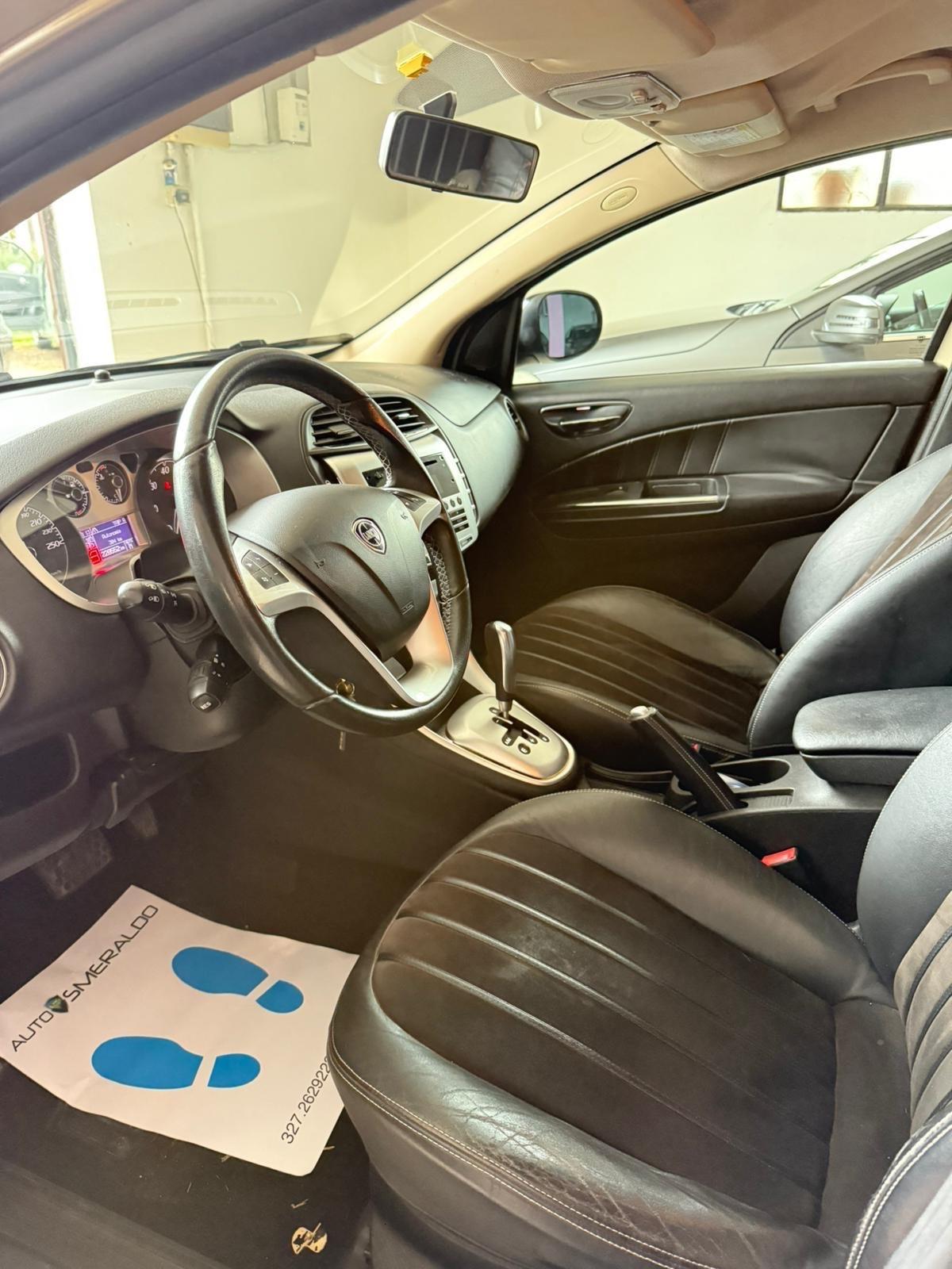 Lancia Delta 1.6 MJT DPF Argento