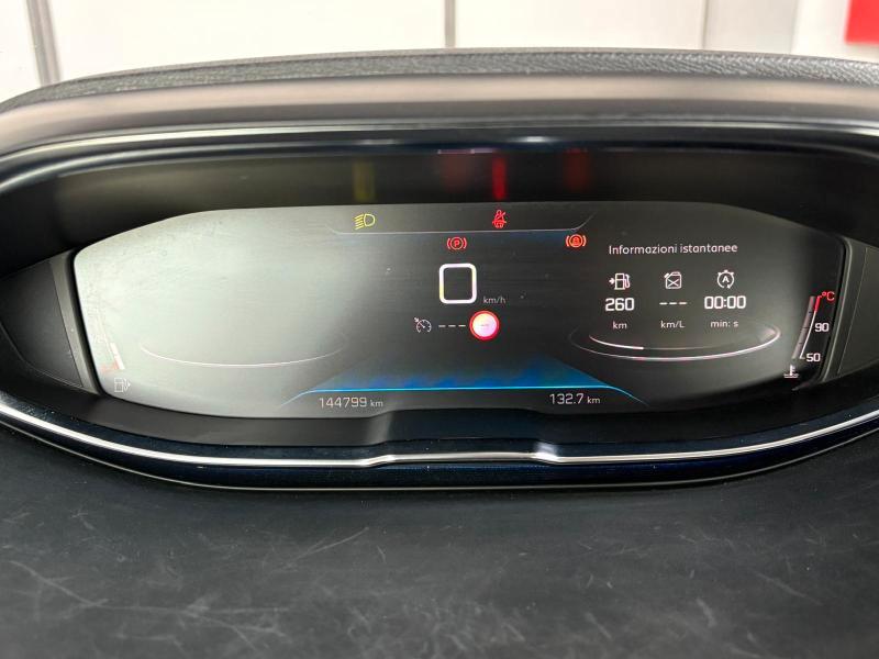 Peugeot 5008 5008 1.5 bluehdi Active Business 130cv 7 Posti