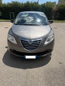 Lancia Ypsilon 1.2 69 CV 5 porte GPL Ecochic Silver