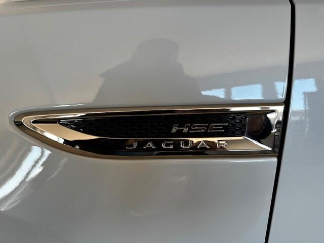 Jaguar E-Pace 2.0D 150 CV AWD aut. R-Dynamic HSE