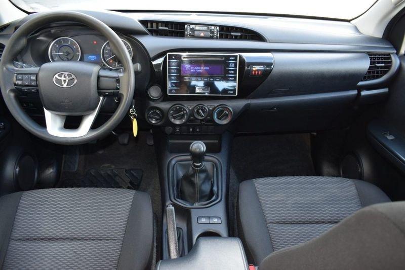 Toyota Hilux 2.4 D-4D 4WD 4 porte Double Cab N1 AUTOCARRO IVA ESPOSTA