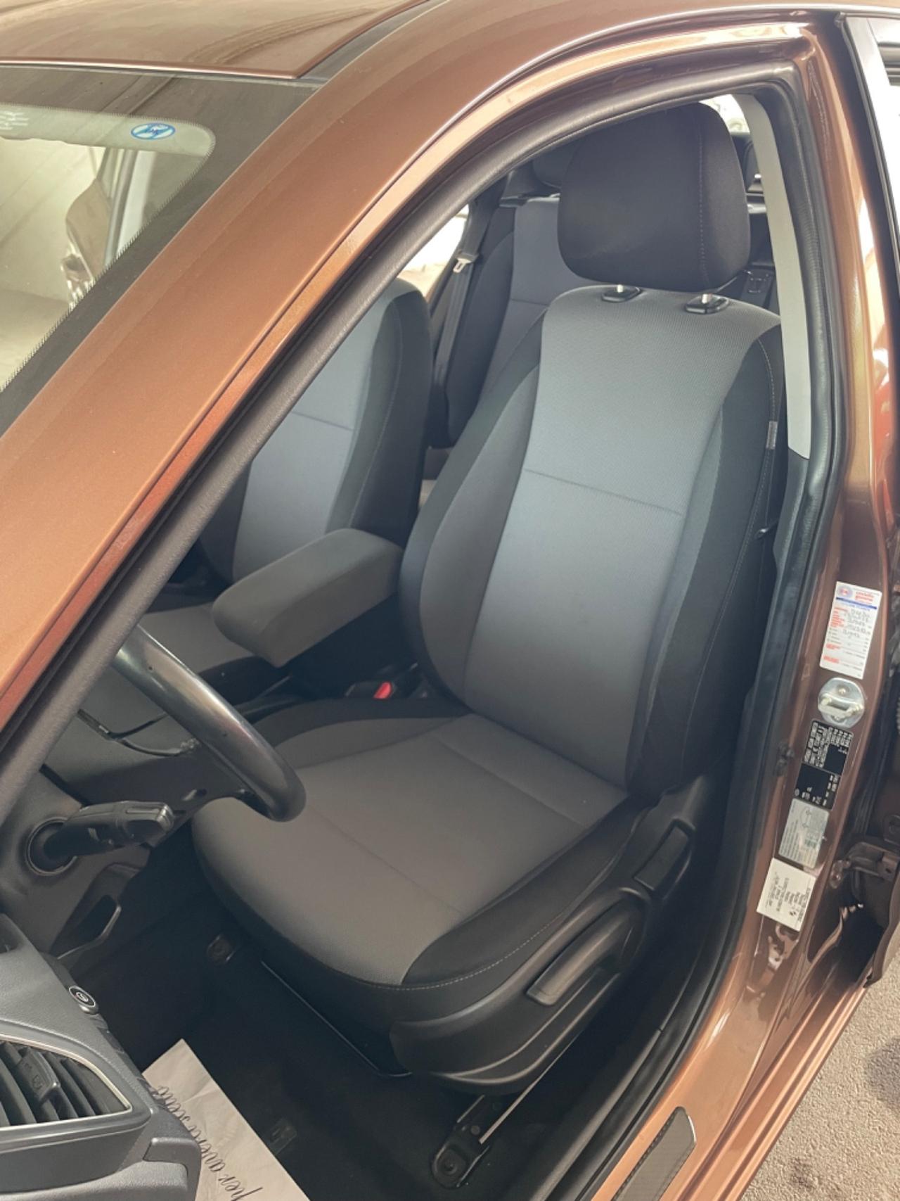 HYUNDAI I-20 GPL DI SERIE SPORT NAV RETROCAMERA ECC