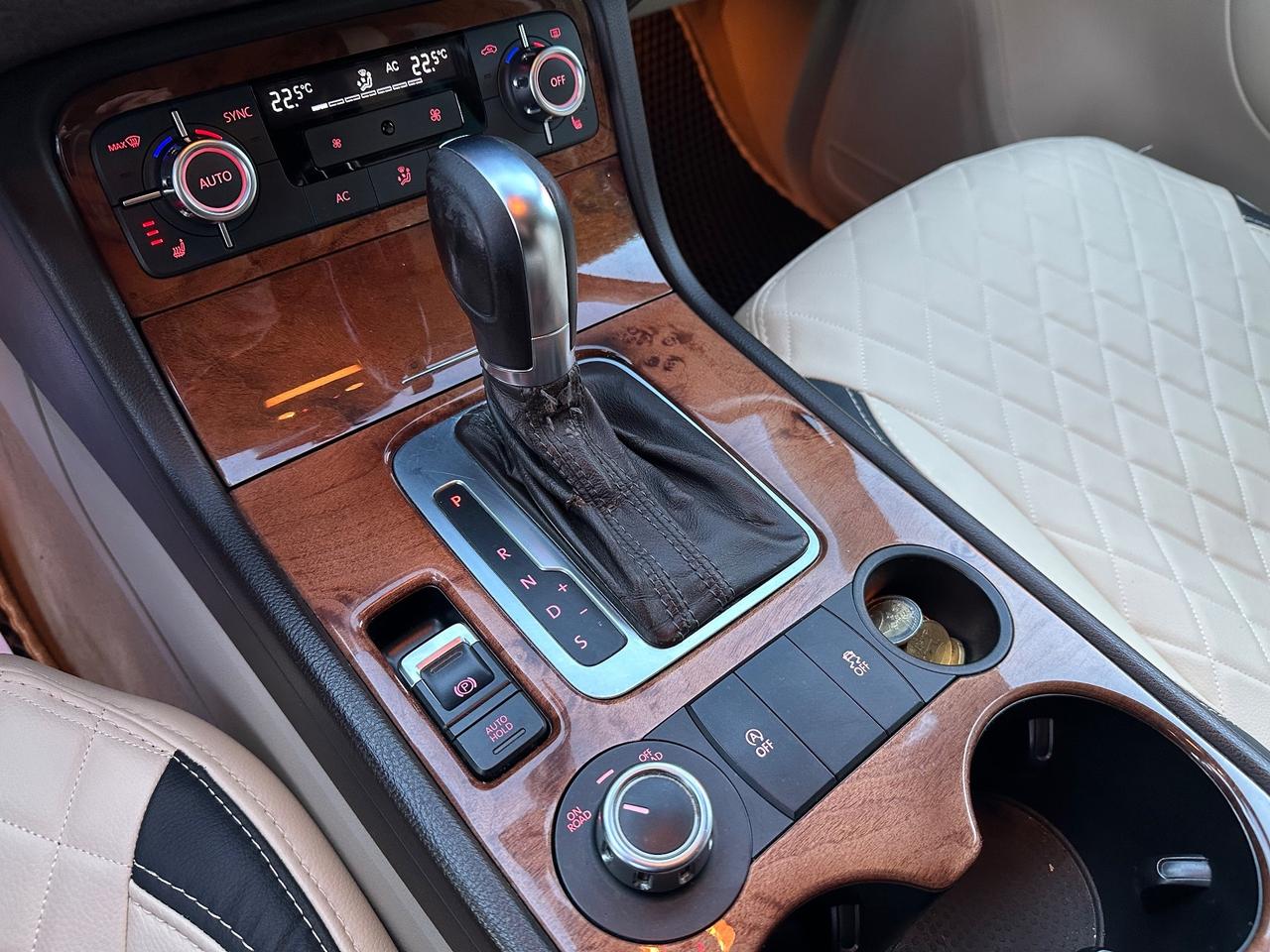 Volkswagen Touareg 3.0 TDI 245 CV tiptronic BlueMotion Techn. Executive