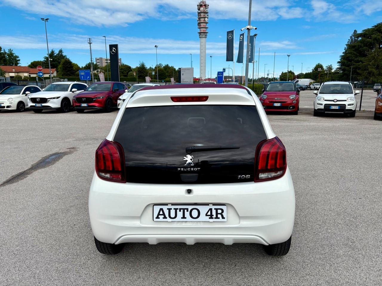 Peugeot 108 PureTech 82 5 porte Allure TOP!