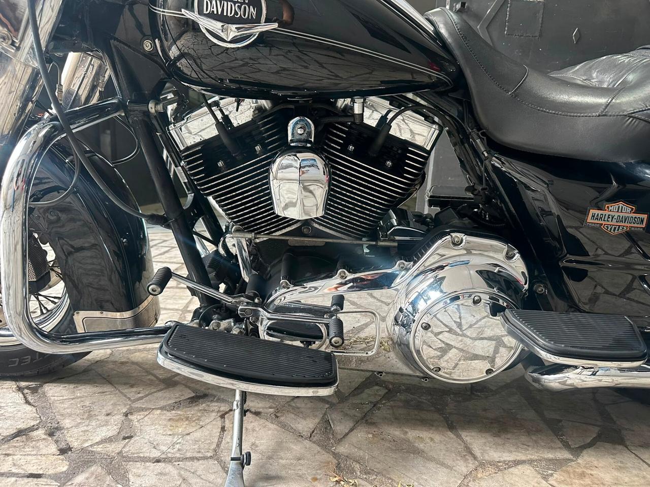 Harley-davidson FLHR Road King 1584