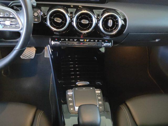 MERCEDES-BENZ A 180 A 200 d Automatic Sport
