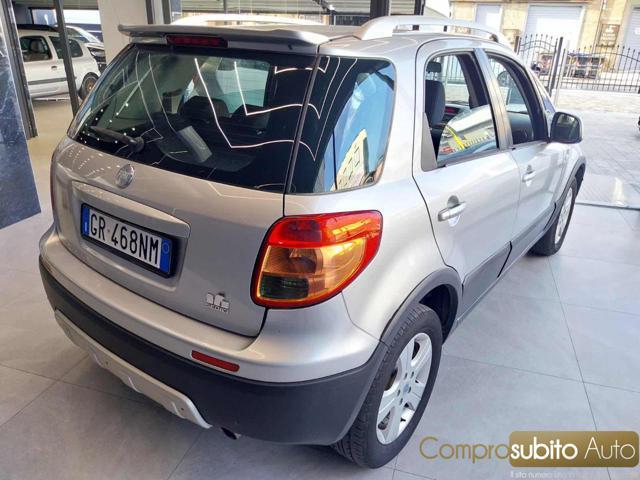 FIAT Sedici 1.9 MJT 4x4 Emotion