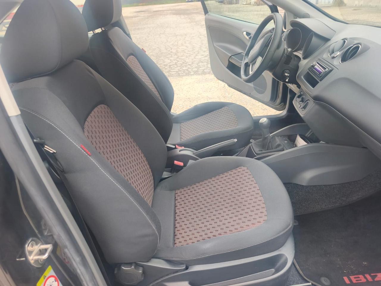 Seat Ibiza 2009---1.2 Benzina Neopatentati