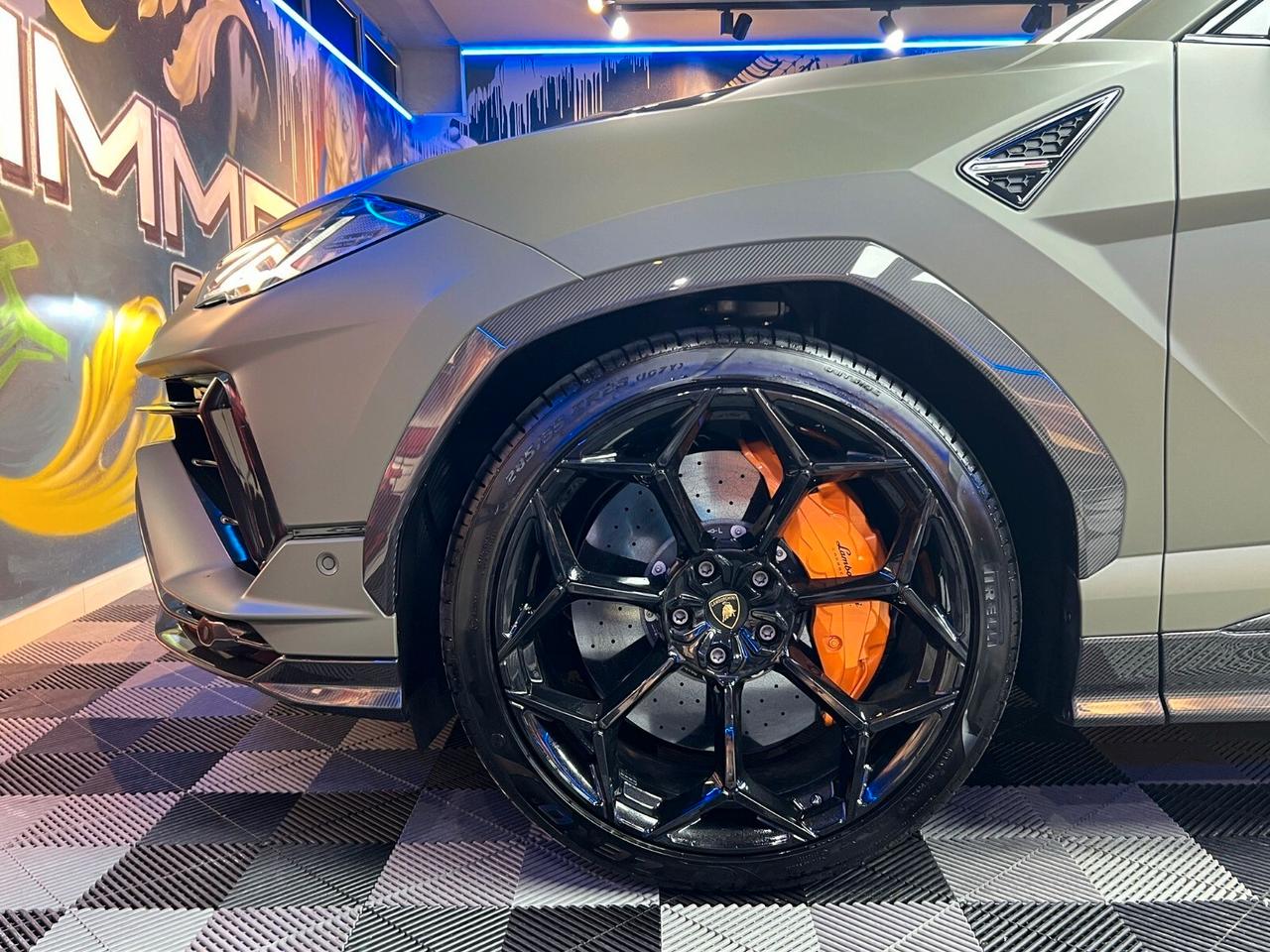 Lamborghini Urus 4.0 Performante (333)