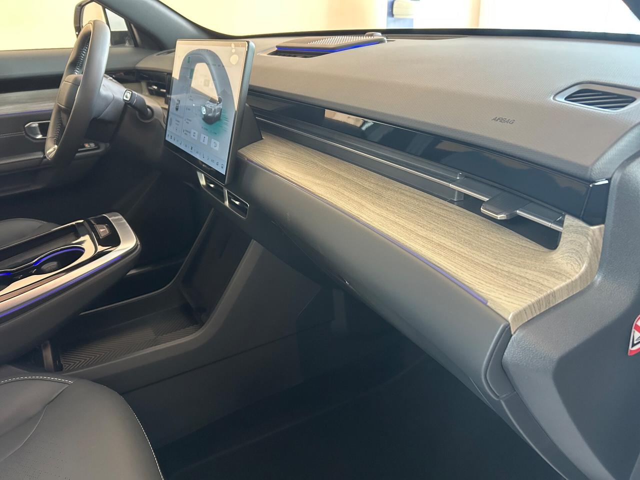 Sportequipe 6 GT 1.6 T-GDI DCT GPL