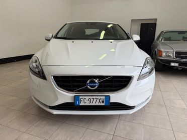 Volvo V40 D2 2016 BERLINA EURO6 OK NEOPATENTATI