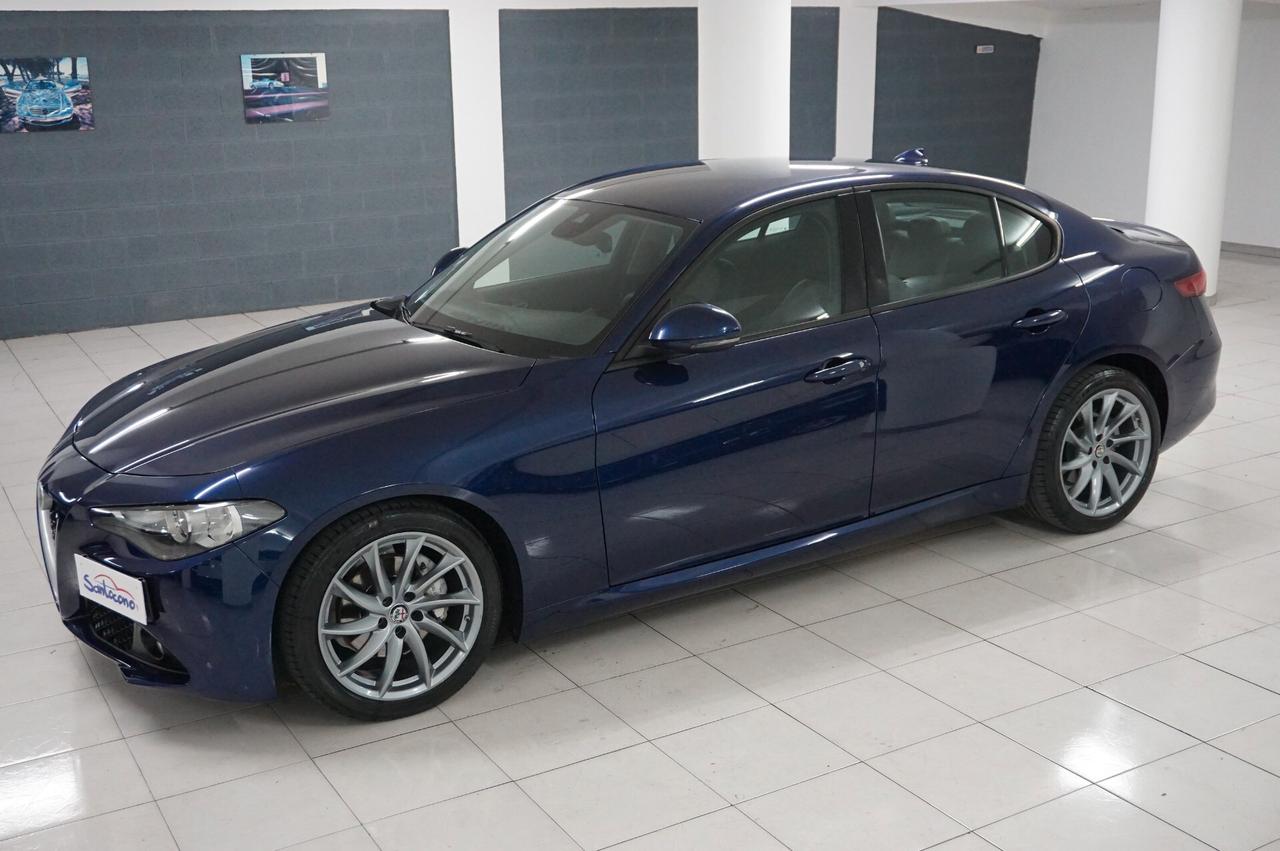 Alfa Romeo Giulia 2.2 Turbodiesel 150 CV AT8