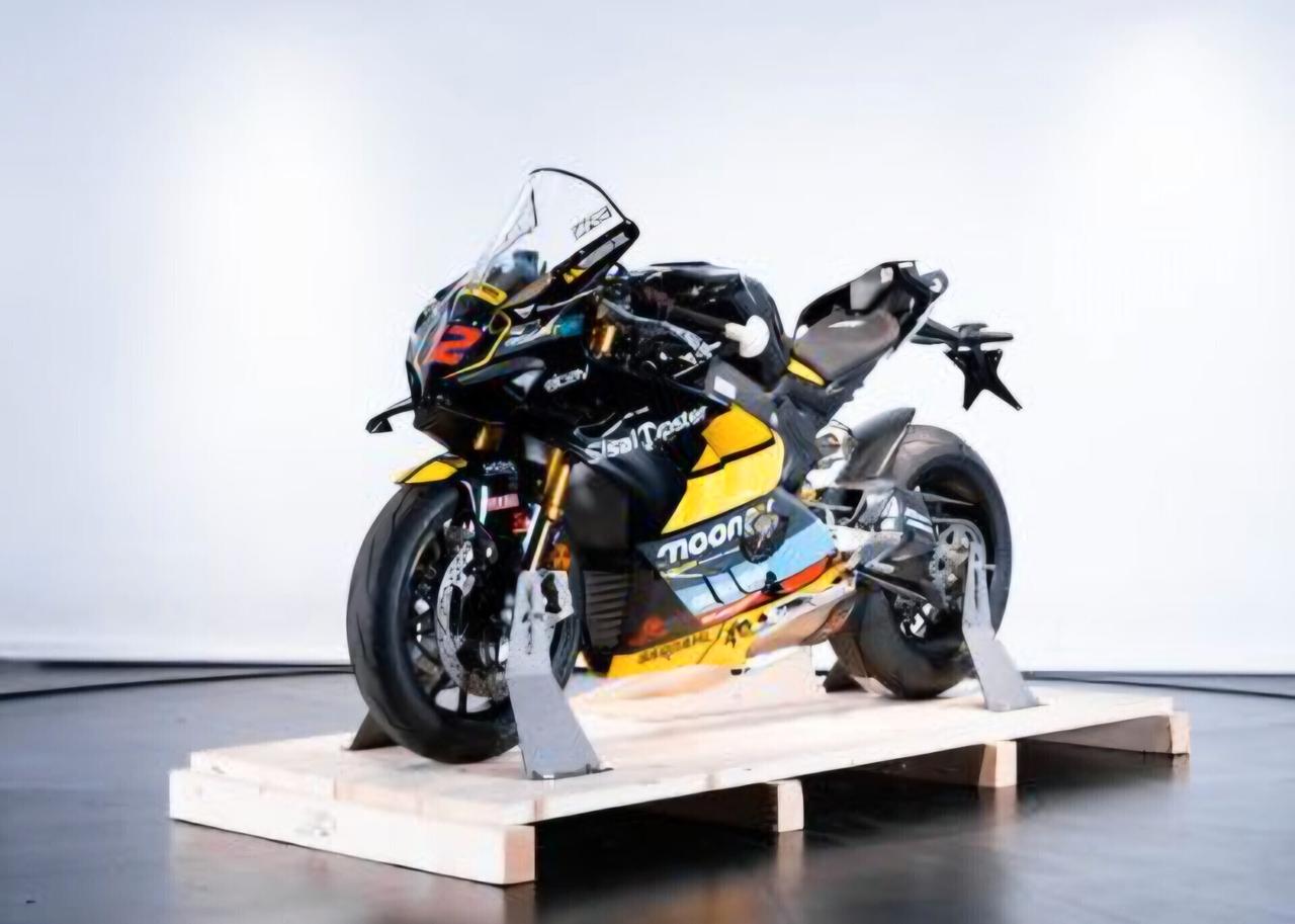 Ducati Panigale V4 BEZZECCHI