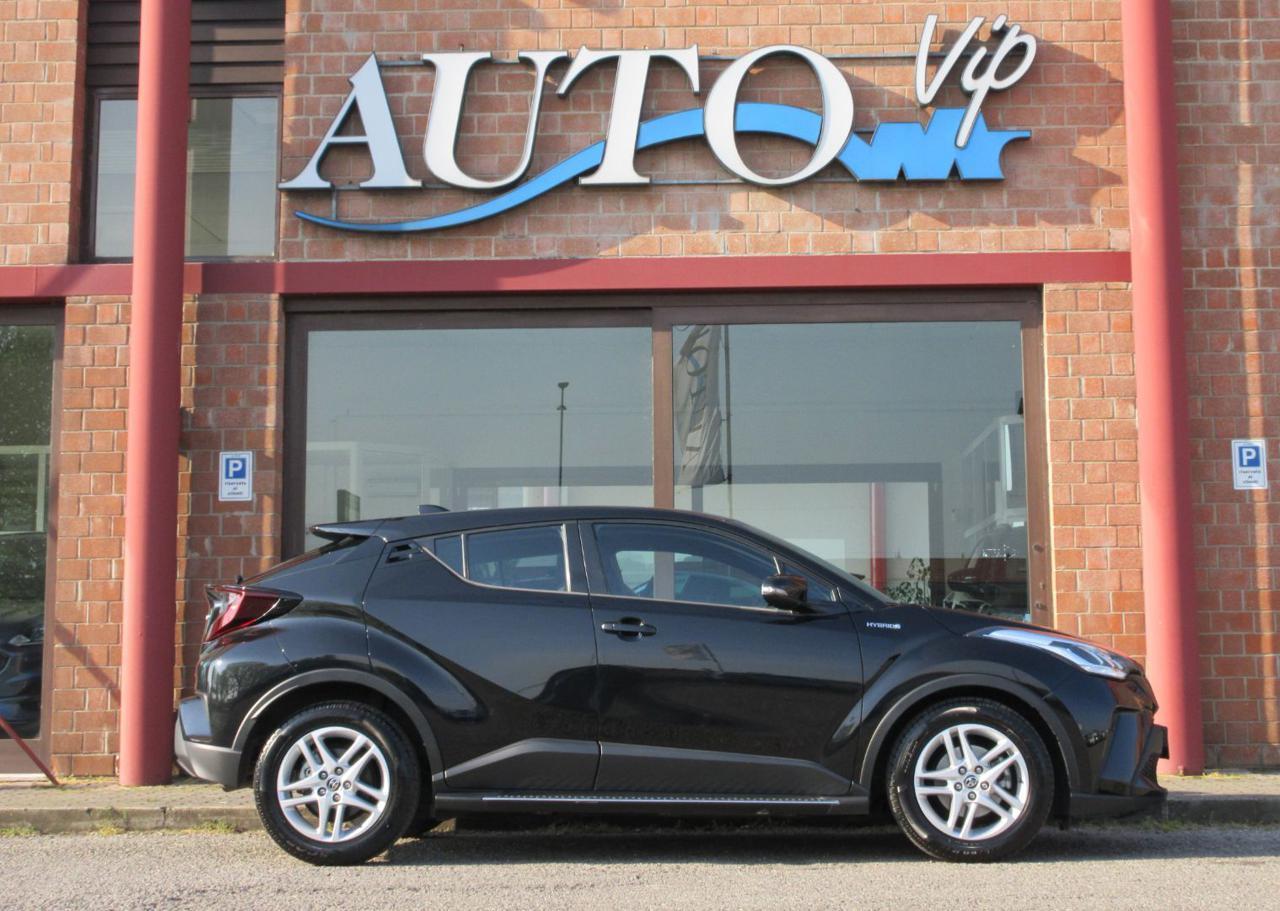 Toyota C-HR 1.8h Active e-cvt