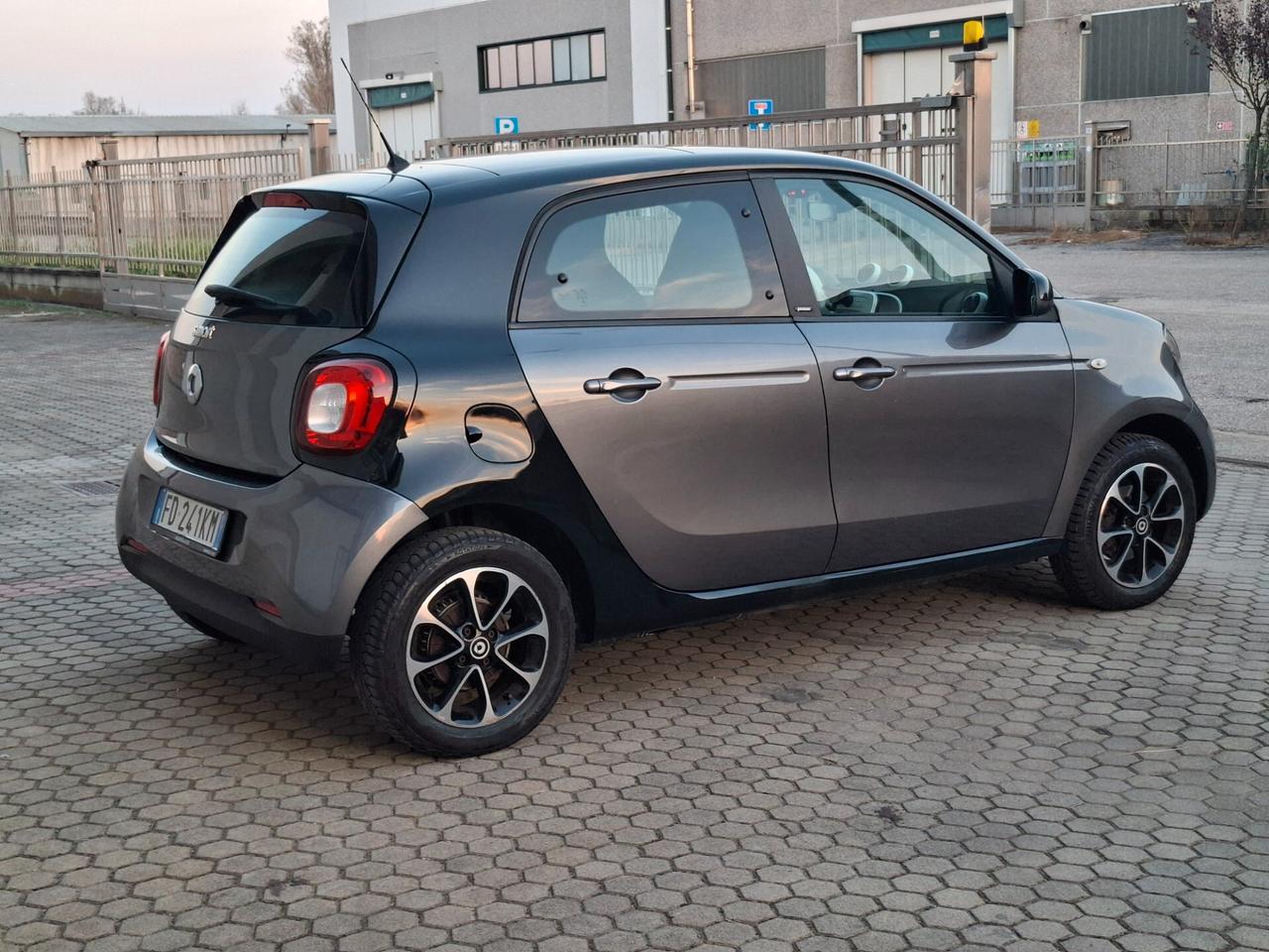 Smart ForFour 1.0 Prime *NEOPATENTATI*