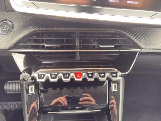 PEUGEOT 2008 BlueHDi 130 S&S EAT8 GT Line