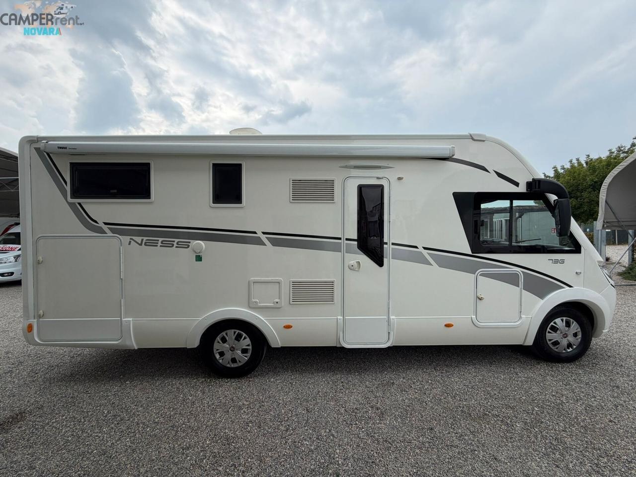MCLOUIS NESS 73G - MOTORHOME CON LETTI GEMELLI IN CODA