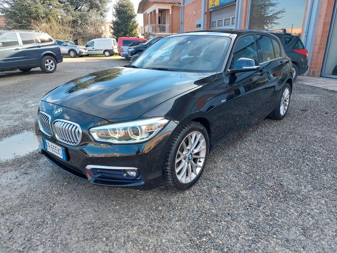 Bmw 116 116d 5p. Urban 12 MESI GARANZIA EURO 6B