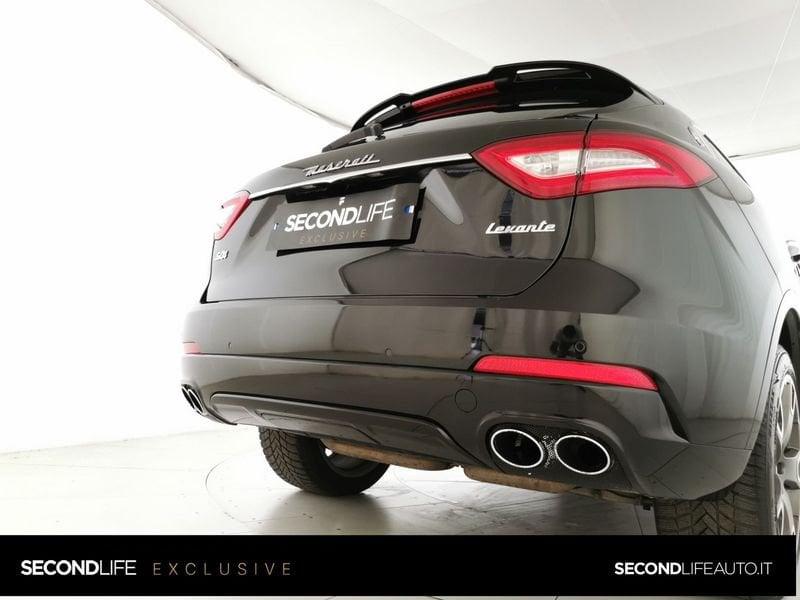 Maserati Levante 3.0 V6 430cv auto