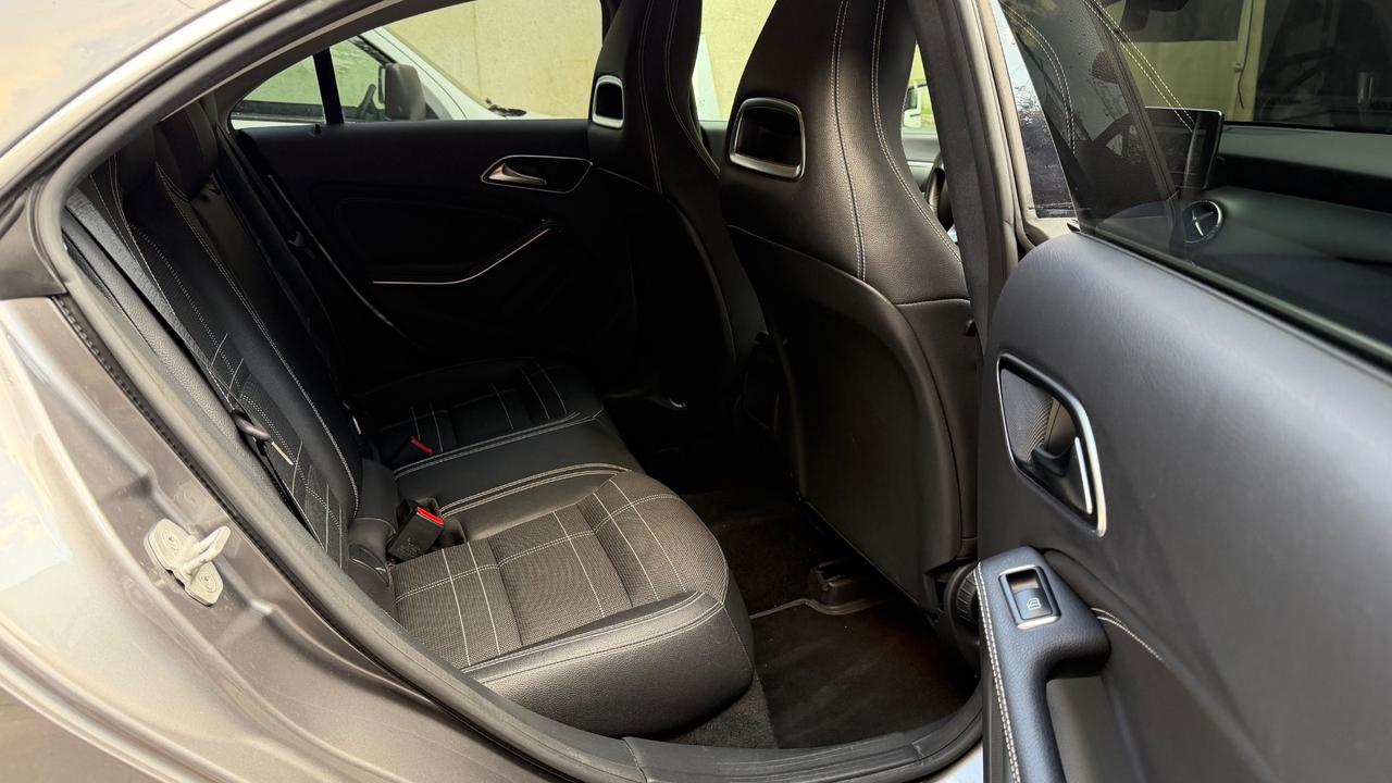 Mercedes-benz CLA 200 Sport