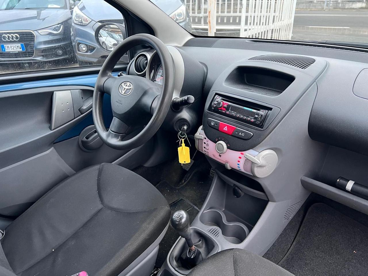 Toyota Aygo 1.0 12V VVT-i 5 porte