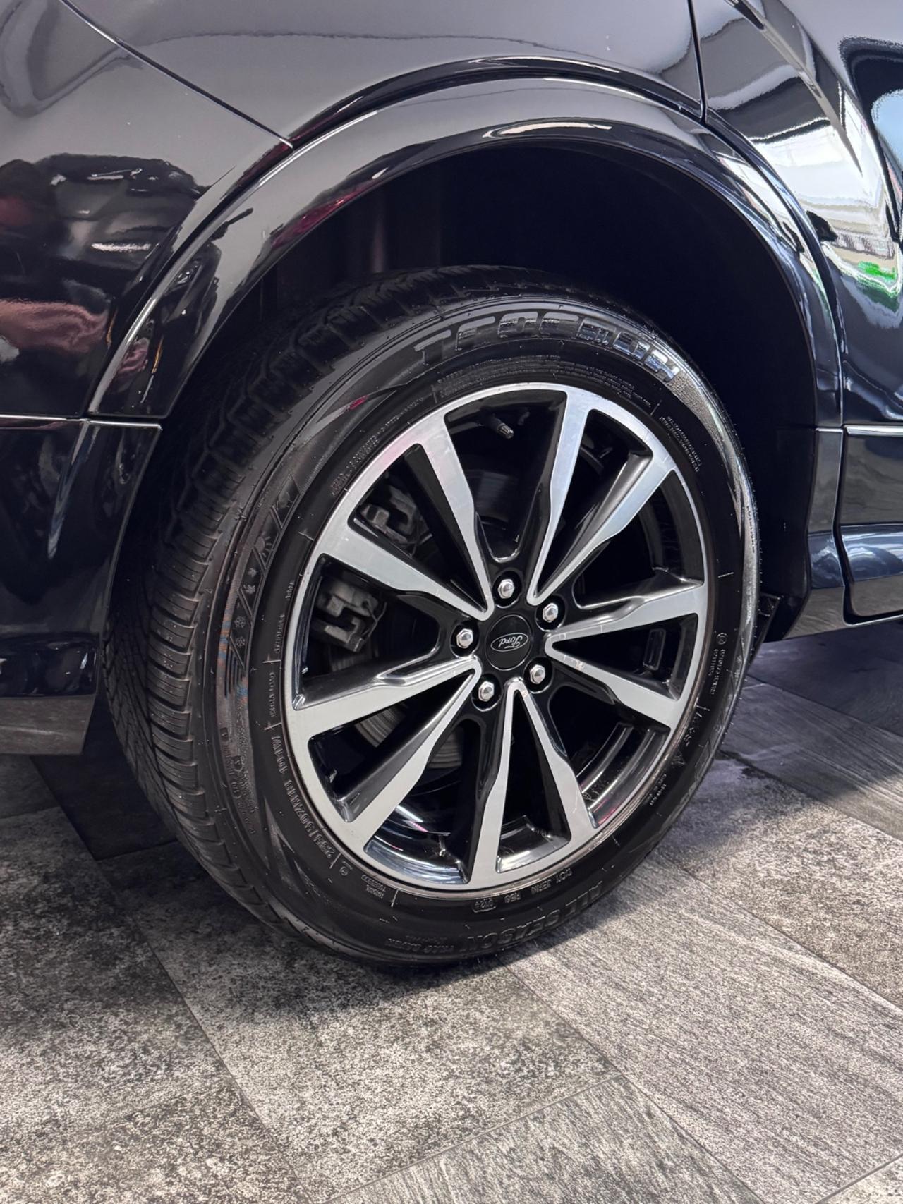 Ford Kuga 1.5 TDCI 120 CV S&S 2WD ST-Line