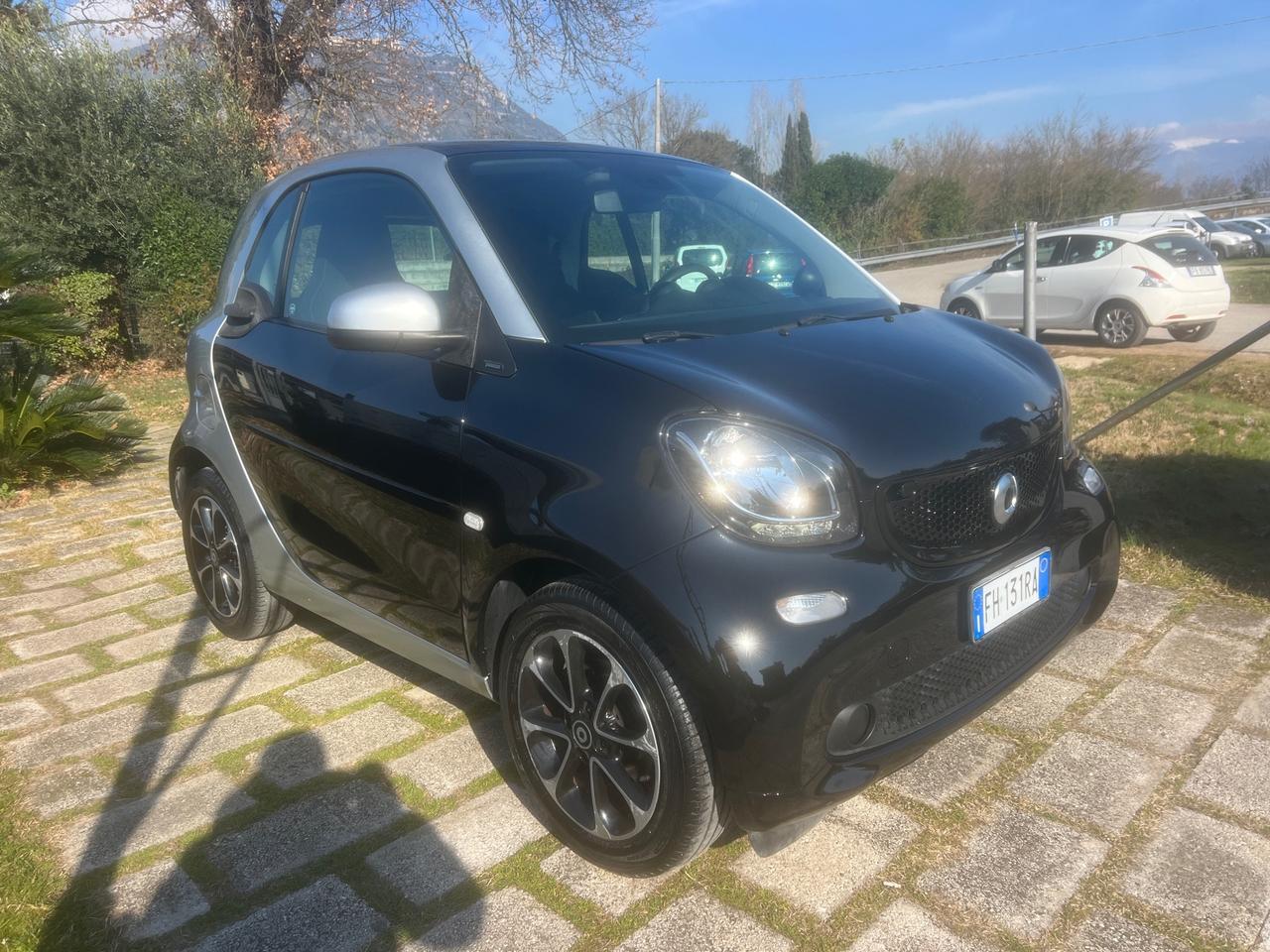 Smart ForTwo 1.0 52KW twinamic Passion-2017