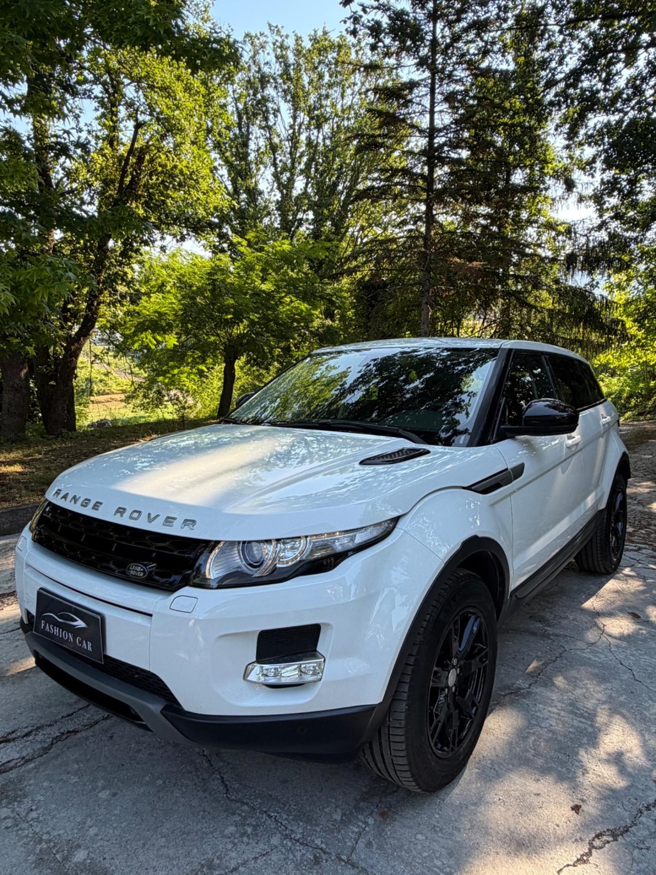 Land Rover Range Evoque 2.2 TD4 5p. Dynamic