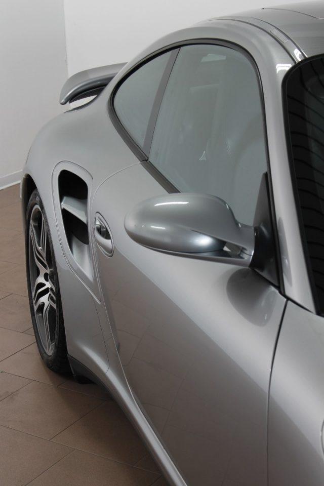 PORSCHE 911 Turbo Coupé tetto