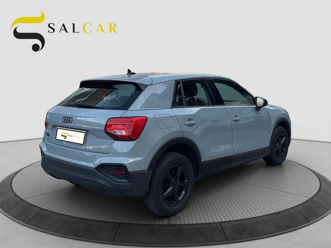 Audi Q2 30 tdi 2.0 116cv s-tronic Identity Black automatica 2021