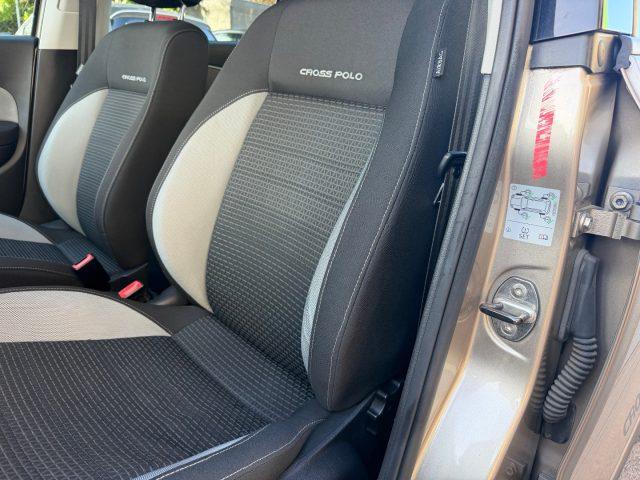 VOLKSWAGEN Polo Cross 1.4 TDI 90CV 5 PORTE UNIPROPRIETARIO SENSORI PARCH