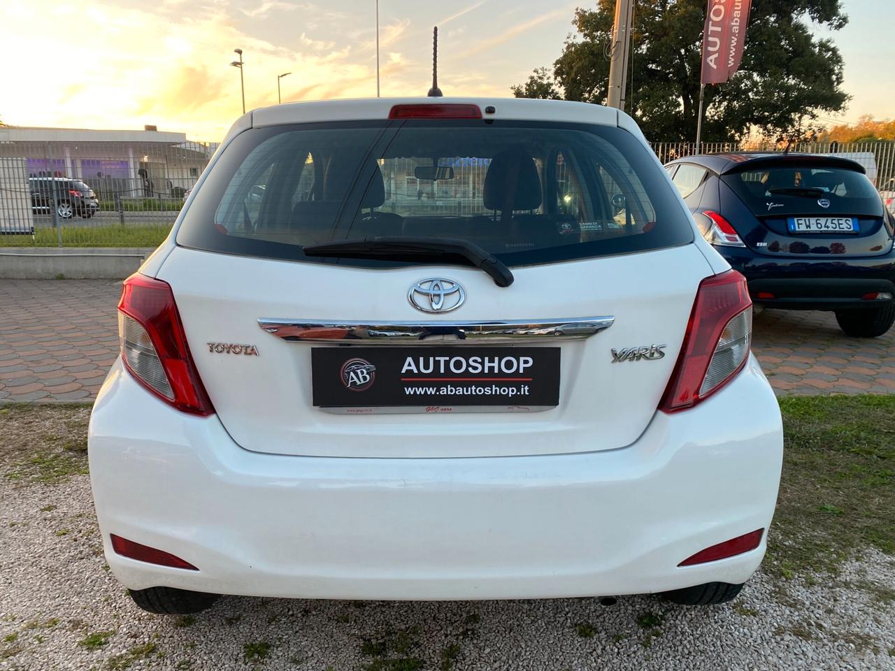 TOYOTA - Yaris - 1.0 5 porte Active GPL - NEOPATENTATI - FINANZIABILE