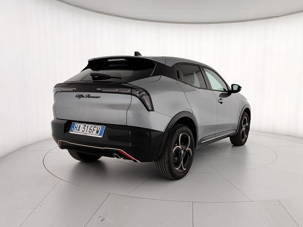 Alfa Romeo Junior 1.2 145 CV Hybrid eDCT6 Q4 Intensa