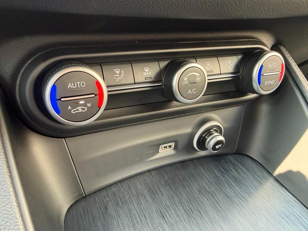 Alfa Romeo Stelvio 2.2 Turbodiesel 160 CV AT8 RWD Super