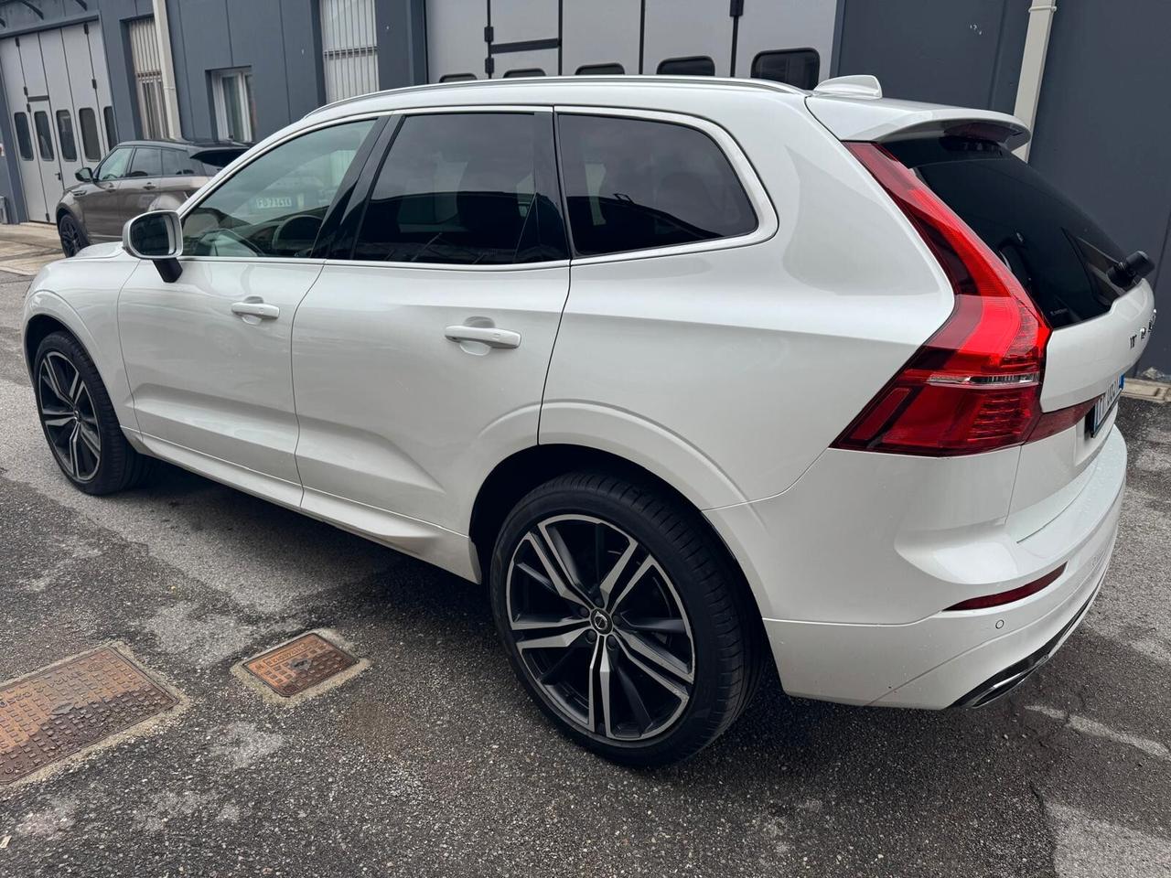 Volvo XC 60 XC60 D4 AWD Geartronic R-design