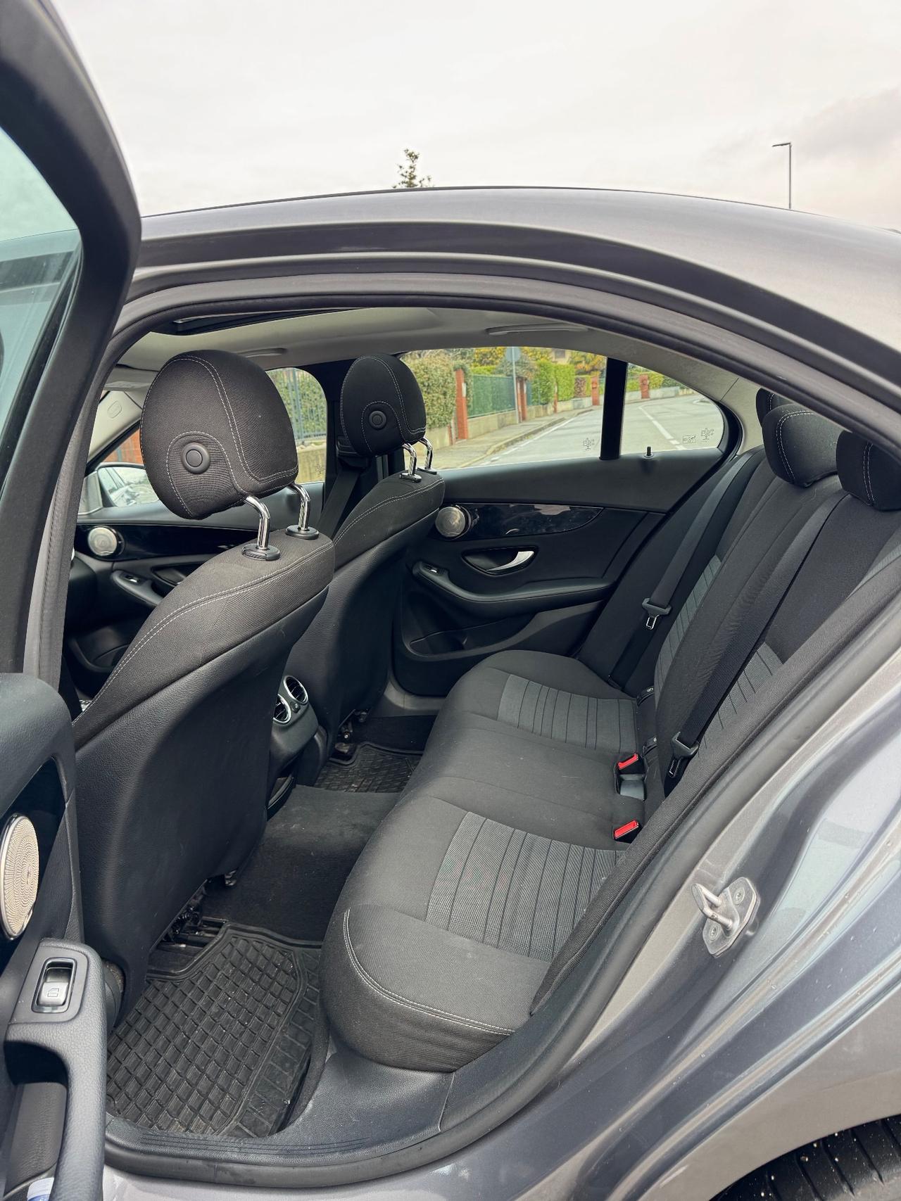 Mercedes-benz C 220 d Premium