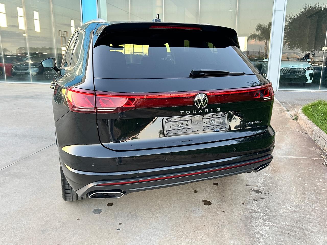 Volkswagen Touareg V6 tsi Elegance possibilità noleggio no scoring